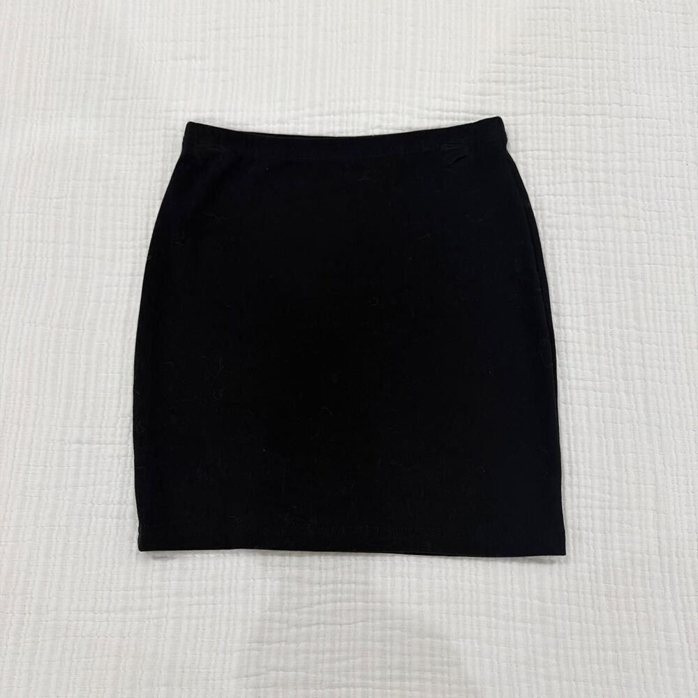 black textured petite mini skirt